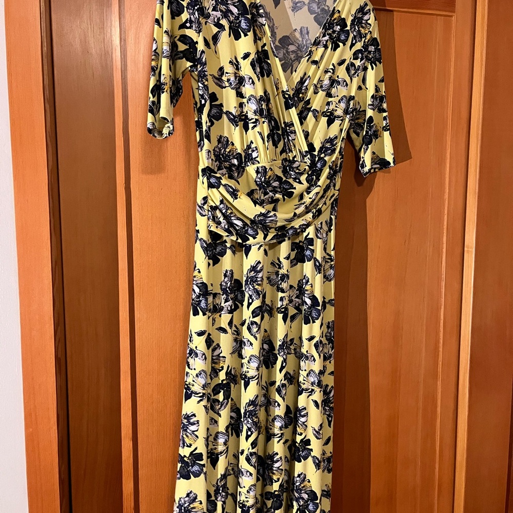 Chaus Yellow and Black Ruched Wrap Midi Dress